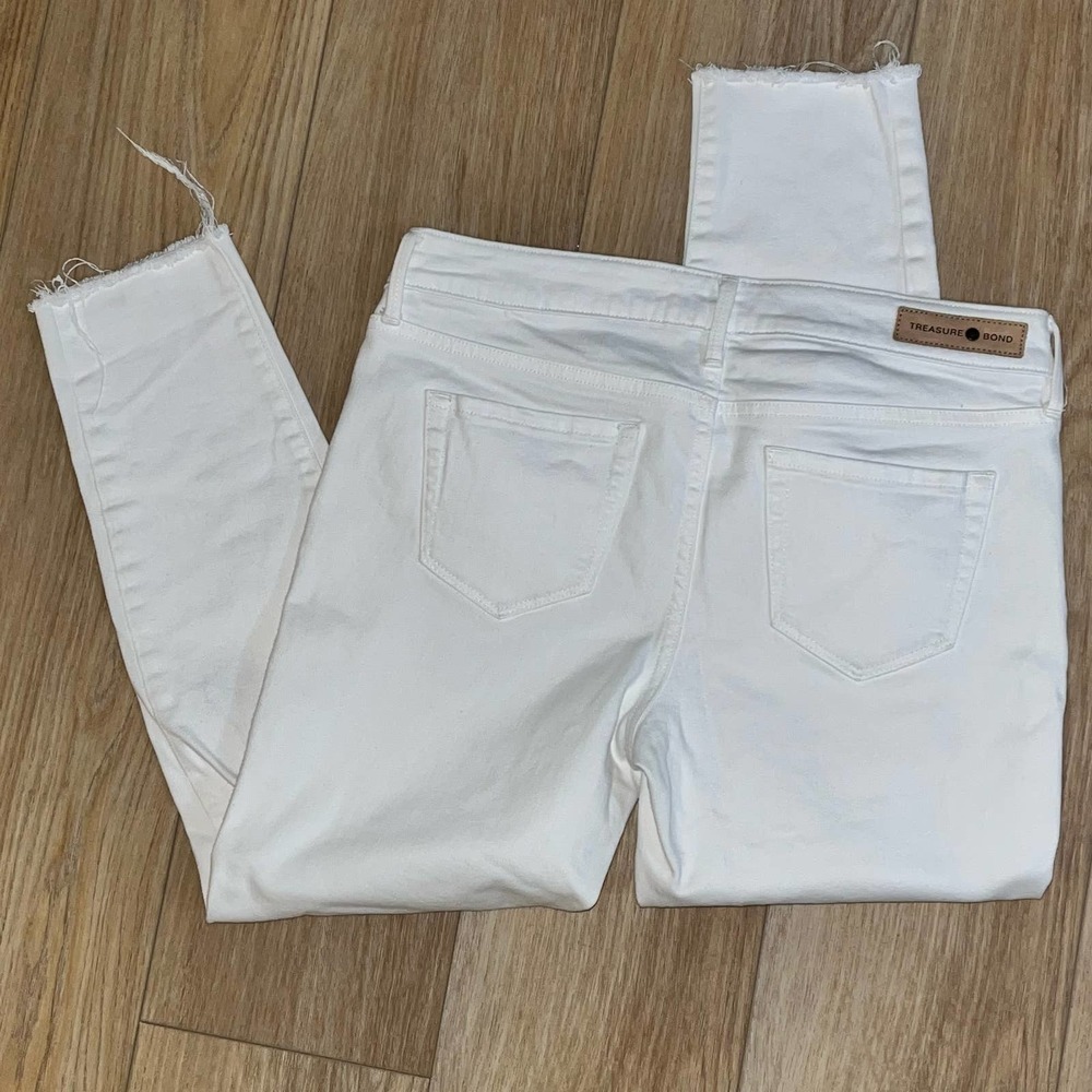 Treasure & Bond Distressed White Skinny Jeans | Size 27 - Picture 3 of 5